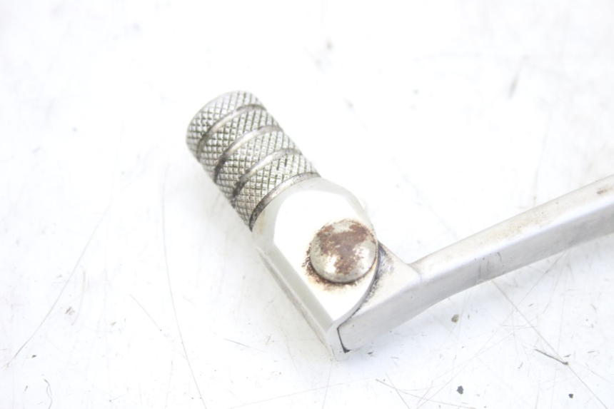 photo de PEDALE DEL FRENO YAMAHA YZF R1 1000 (2007 - 2008) - Zoom sullo stato d'uso