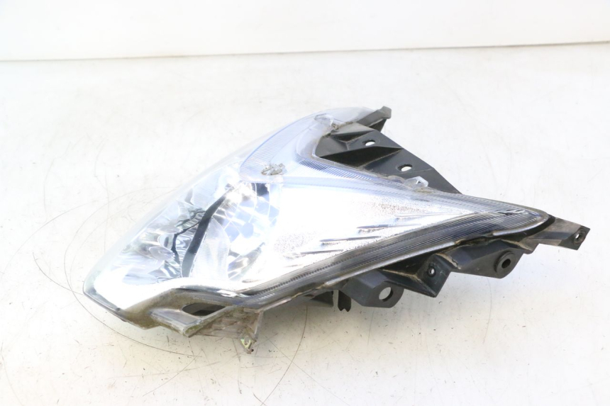 photo de FANALE ANTERIORE KYMCO AGILITY 16+ 4T 50 (2018 - 2023) - Altra angolazione