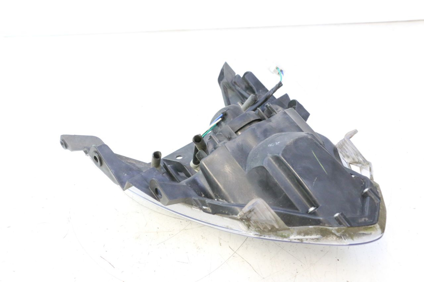 photo de FANALE ANTERIORE KYMCO AGILITY 16+ 4T 50 (2018 - 2023) - Ricambio usato controllato