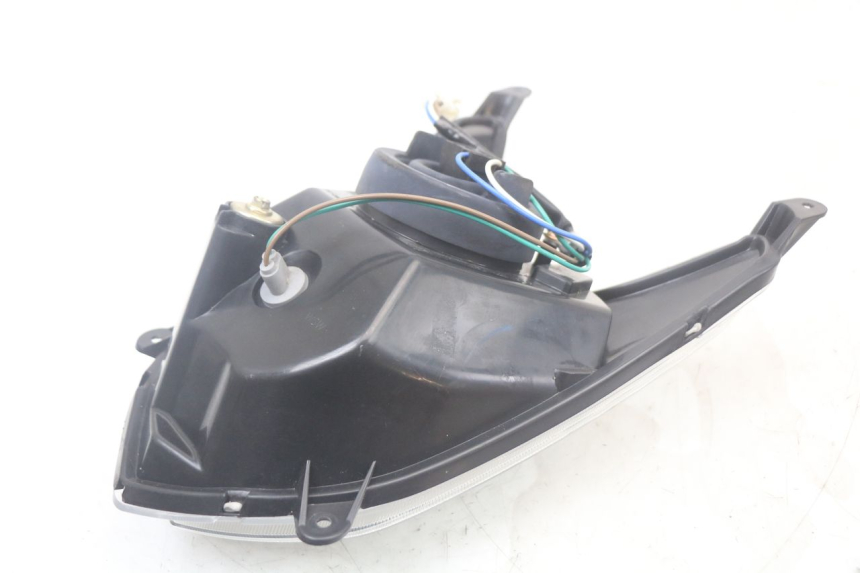 photo de FANALE ANTERIORE KYMCO AGILITY 4T 50 (2018 - 2022) - Primo piano tecnico