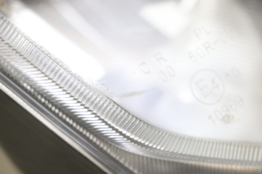 photo de FANALE ANTERIORE KYMCO AGILITY 4T 50 (2005 - 2018) - Stato della superficie e materiale