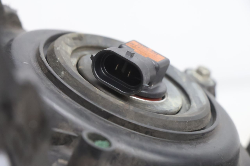 photo de FARO ANTERIORE APRILIA ATLANTIC S 125 (2010 - 2013) - Ricambio usato controllato