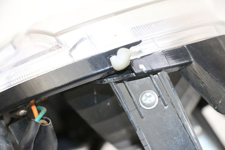 photo de FARO ANTERIORE MAG POWER BOMBERS 4T 50 (2016 - 2026) - Vista d'insieme del prodotto