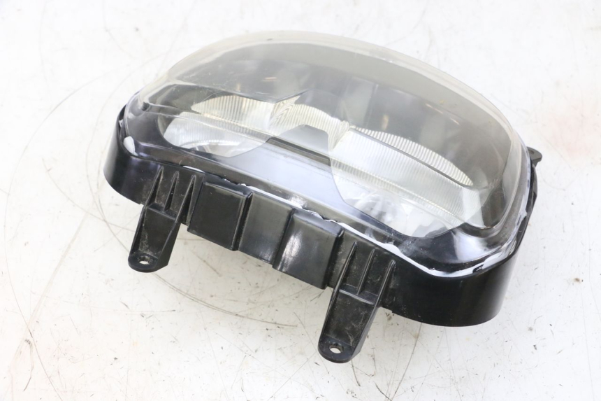 photo de FANALE ANTERIORE MBK BOOSTER SPIRIT NAKED 50 (2004 - 2017) - Caratteristiche distintive