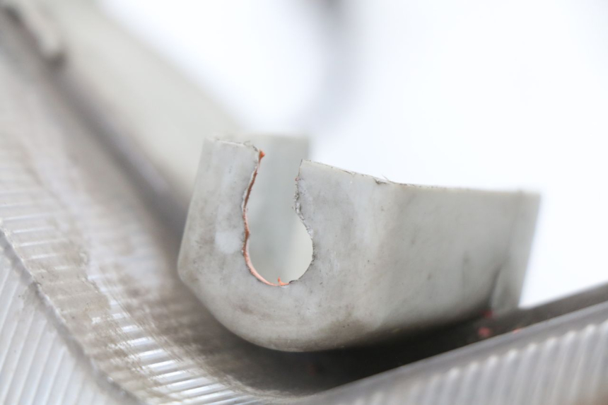 photo de FANALE ANTERIORE SUZUKI BURGMAN 125 (2007 - 2014) - Caratteristiche distintive