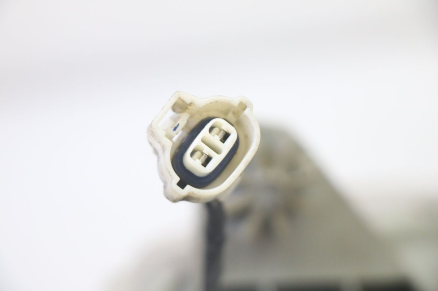 photo de FANALE ANTERIORE SUZUKI BURGMAN 125 (2007 - 2014) - Altra vista dell'articolo