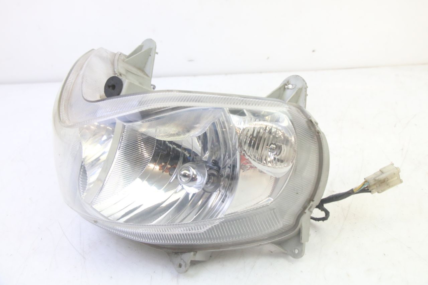 photo de FANALE ANTERIORE SUZUKI BURGMAN 125 (2007 - 2014) - Altra angolazione