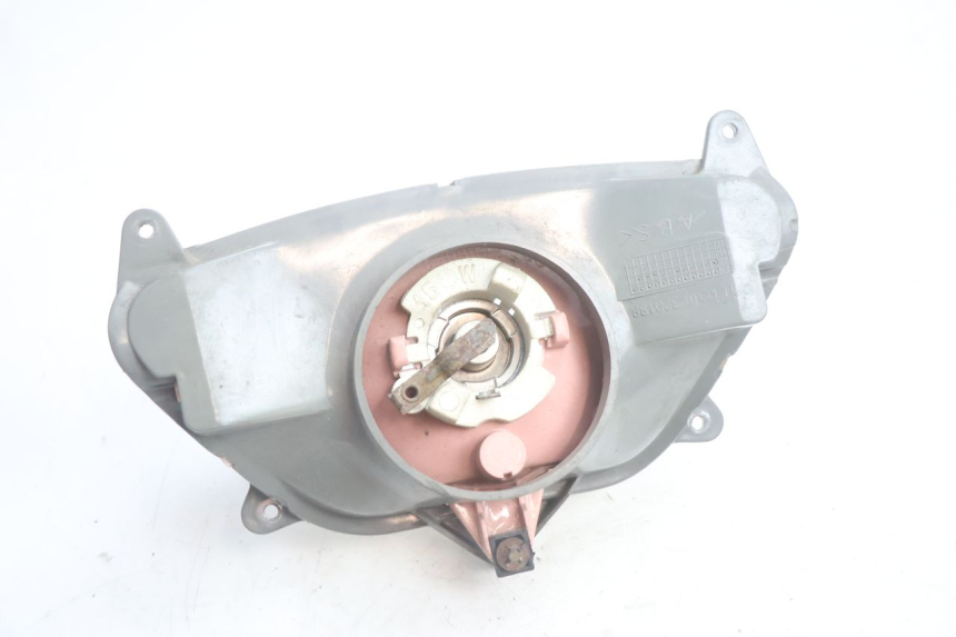 photo de FARO ANTERIORE PEUGEOT BUXY 50 (1993 - 1998) - Primo piano tecnico
