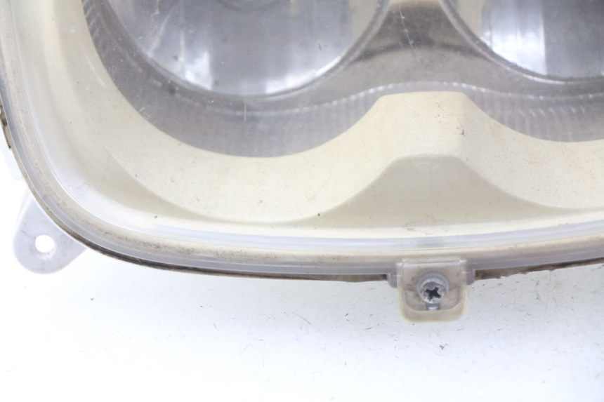 photo de FANALE ANTERIORE YAMAHA BW'S 50 (2004 - 2017) - Primo piano ad alta risoluzione