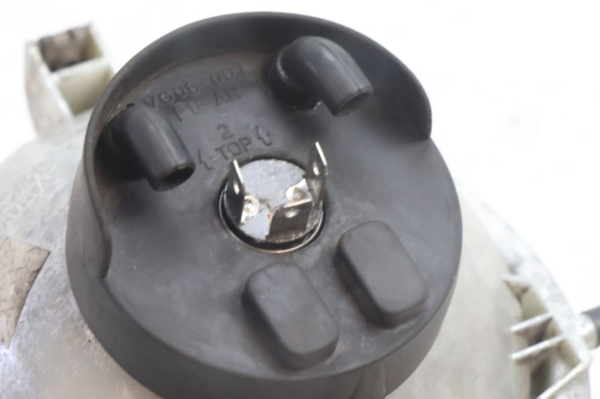 photo de FANALE ANTERIORE YAMAHA BW'S BWS 125 (2010 - 2013) - Dettagli dei punti di fissaggio