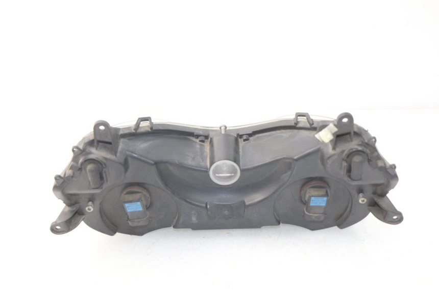 photo de FANALE ANTERIORE PIAGGIO CARNABY 125 (2007 - 2011) - Primo piano tecnico