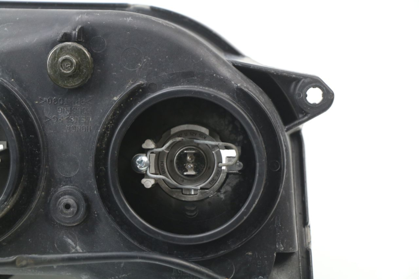 photo de FANALE ANTERIORE HONDA CBR 929 RR FIREBLADE 900 (2000 - 2001) - Stato della superficie e materiale