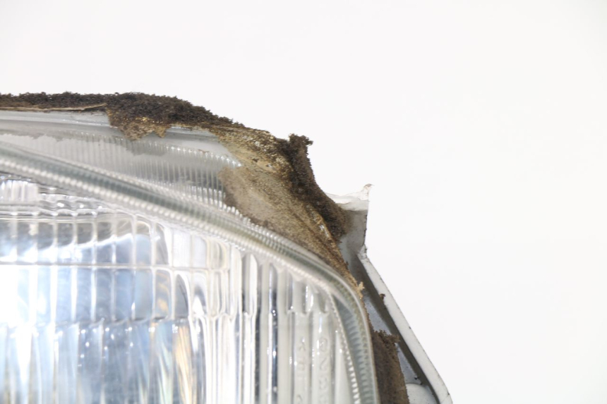 photo de FANALE ANTERIORE HONDA CBR F 600 (1991 - 1994) - Dettagli dei punti di fissaggio