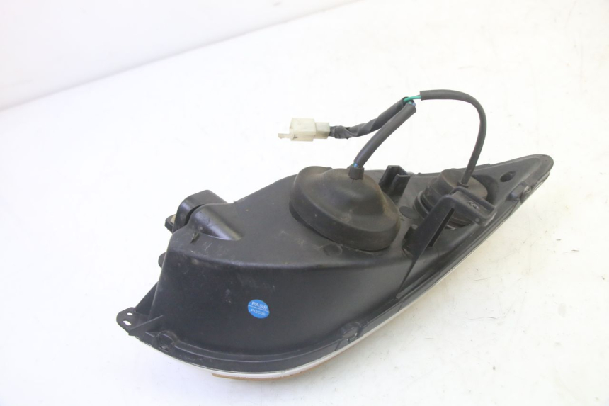 photo de FANALE ANTERIORE PEUGEOT CITYSTAR 50 (2013 - 2017) - Caratteristiche distintive