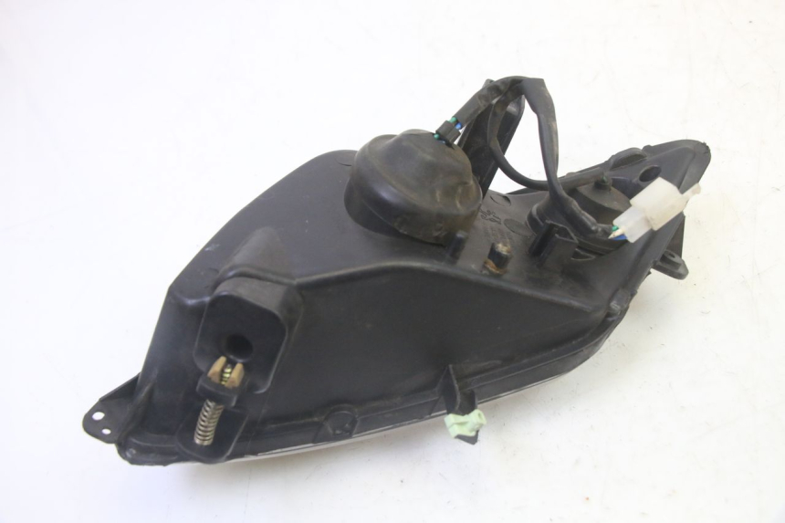 photo de FANALE ANTERIORE PEUGEOT CITYSTAR 50 (2013 - 2017) - Dettagli dei punti di fissaggio