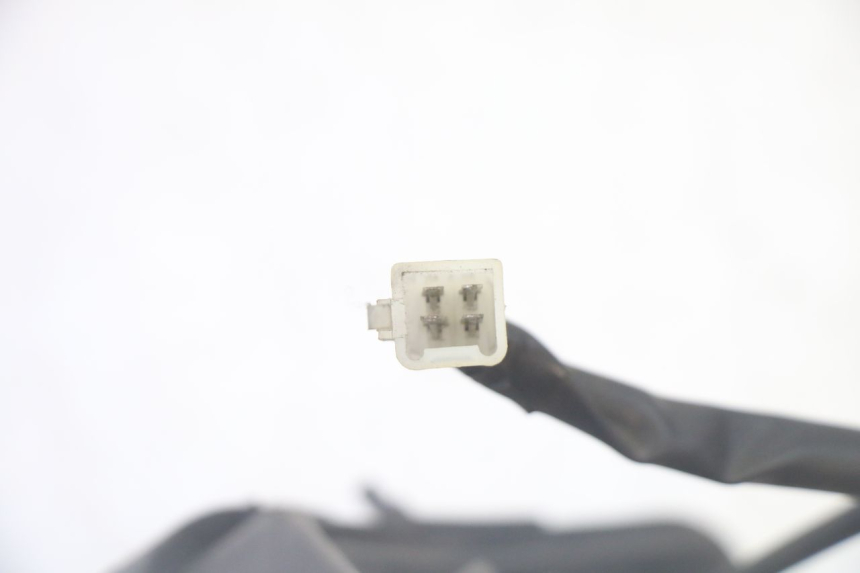 photo de FANALE ANTERIORE PEUGEOT CITYSTAR 50 (2013 - 2017) - Ricambio usato controllato