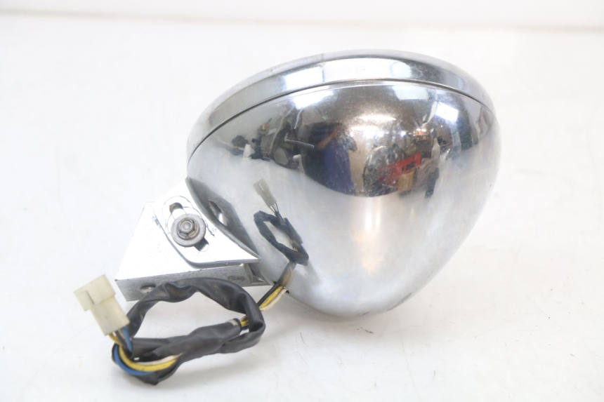 photo de FARO ANTERIORE APRILIA CLASSIC 125 (1995 - 2001) - Dettaglio del componente