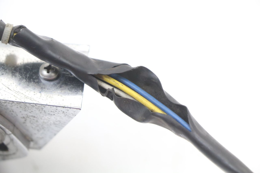 photo de FARO ANTERIORE APRILIA CLASSIC 125 (1995 - 2001) - Primo piano tecnico