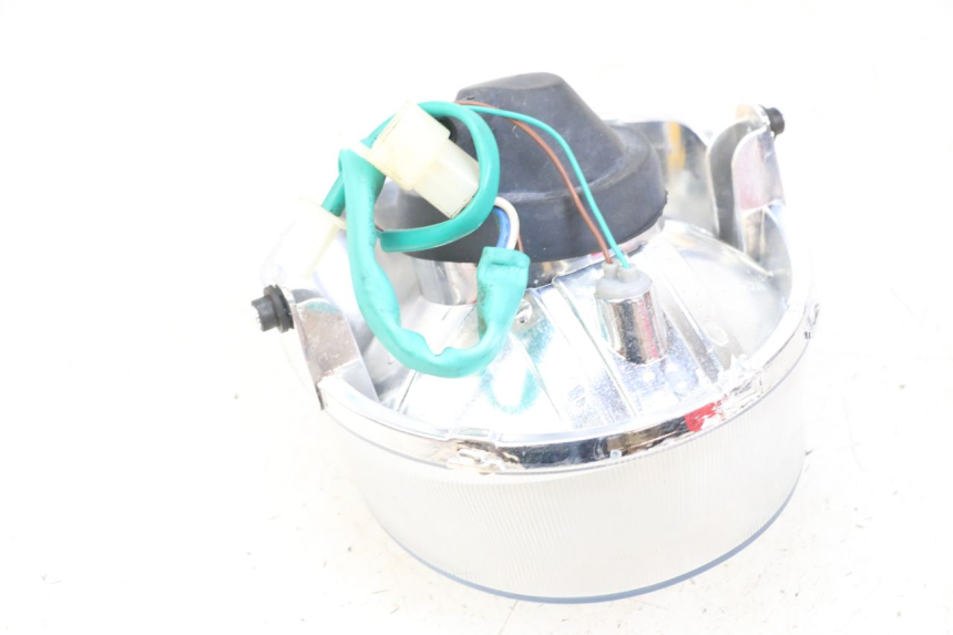 photo de FANALE ANTERIORE SYM CROX 4T 50 (2016 - 2023) - Zoom sullo stato d'uso