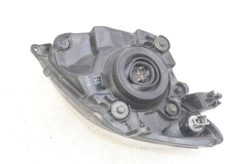 photo de FANALE ANTERIORE DESTRO SUZUKI BURGMAN 650 (2002 - 2004) - Altra angolazione