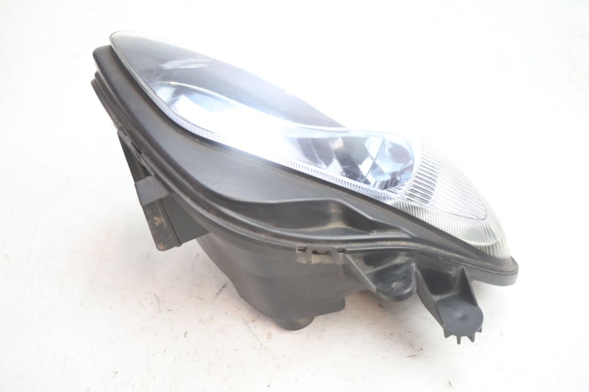 photo de FARO ANTERIORE DESTRA SUZUKI BURGMAN EXECUTIVE ABS 650 (2006 - 2012) - Altra angolazione