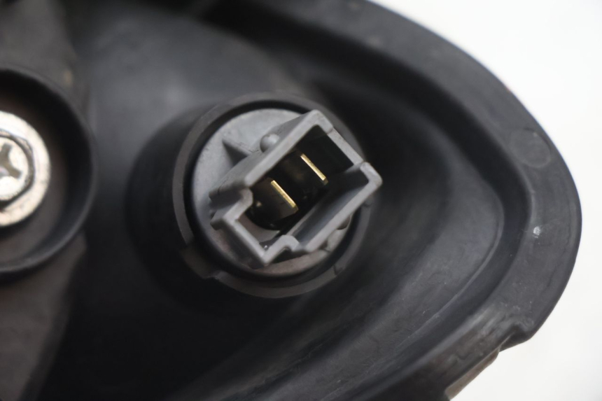 photo de FARO ANTERIORE DESTRA SUZUKI BURGMAN EXECUTIVE ABS 650 (2006 - 2012) - Ricambio usato controllato