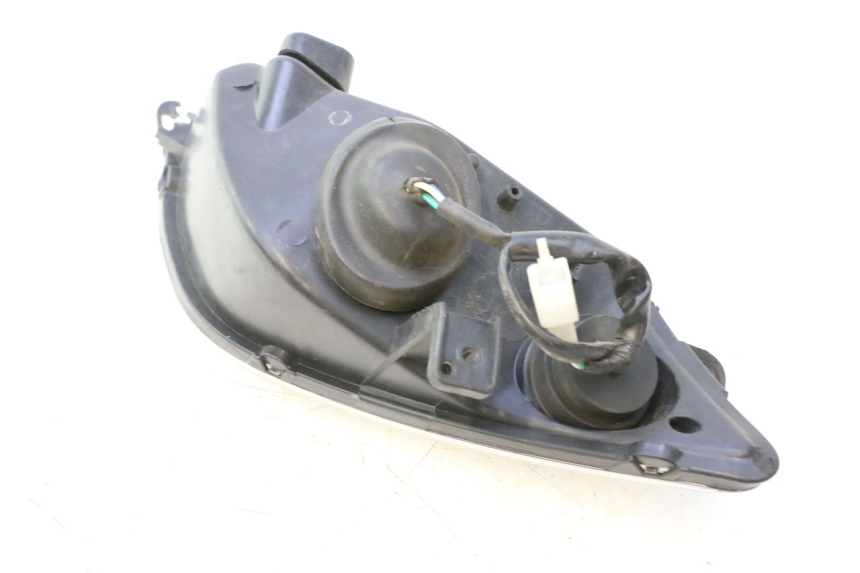 photo de FANALE ANTERIORE DESTRO PEUGEOT CITYSTAR 2T 50 (2018 - 2021) - Zoom sui componenti