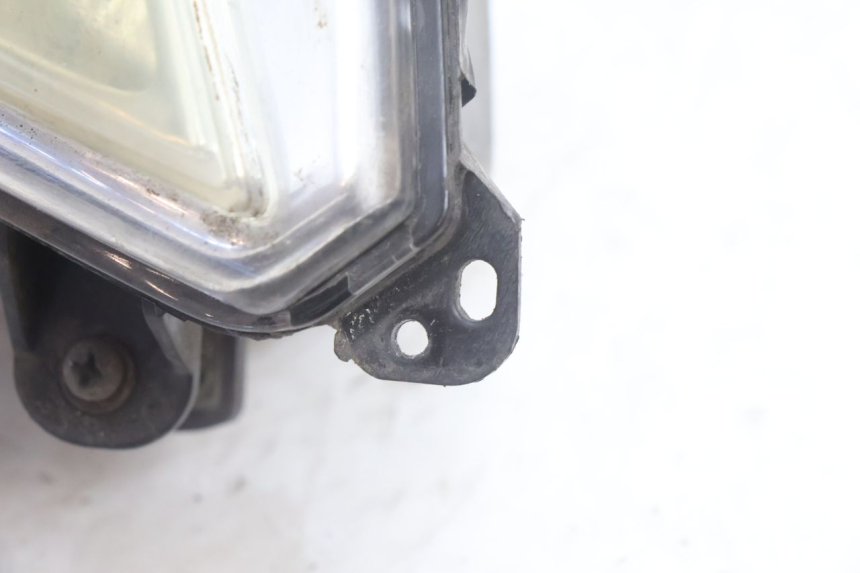 photo de FANALE ANTERIORE DESTRO PEUGEOT CITYSTAR 125 (2011 - 2017) - Altra angolazione