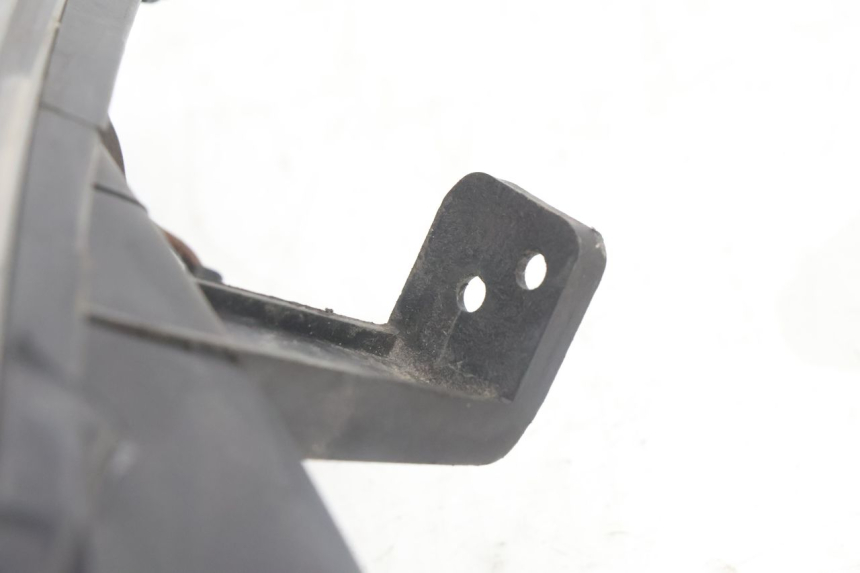 photo de FANALE ANTERIORE DESTRO PEUGEOT CITYSTAR 125 (2011 - 2017) - Primo piano tecnico