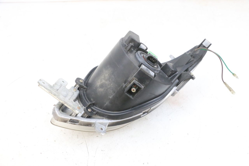 photo de FARO ANTERIORE DESTRO SYM GTS EVO 125 (2009 - 2013) - Stato della superficie e materiale