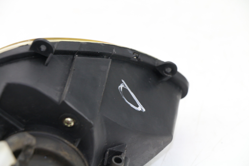 photo de FANALE ANTERIORE DESTRO LINTEX HT50QT-36 VERONA 50 (2012 - 2017) - Stato della superficie e materiale