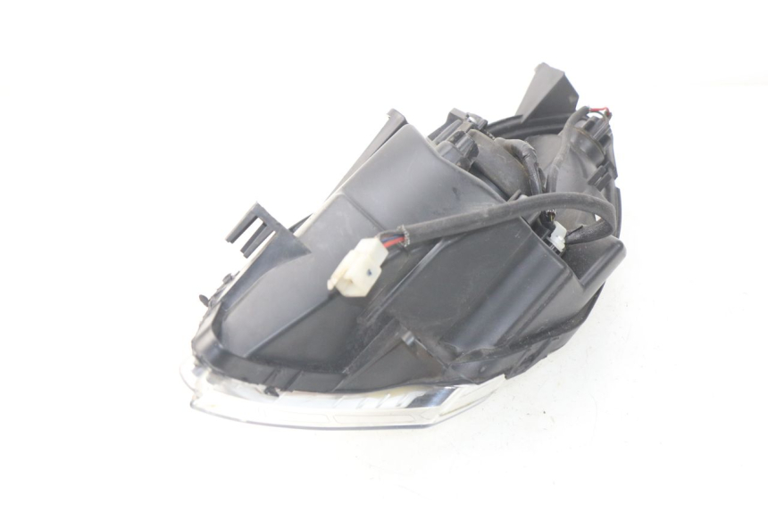 photo de FANALE ANTERIORE DESTRO PEUGEOT SATELIS 300 (2012 - 2015) - Altra vista dell'articolo