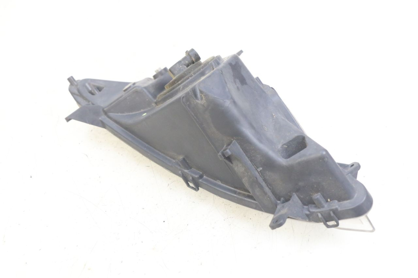 photo de FANALE ANTERIORE DESTRO PEUGEOT SPEEDFIGHT 3 AIR 50 (2009 - 2015) - Dettagli dei punti di fissaggio