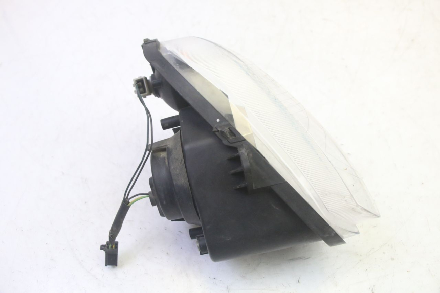 photo de FARO ANTERIORE DESTRA YAMAHA TZR 50 (2008 - 2016) - Zoom sullo stato d'uso