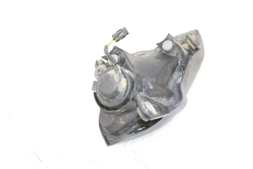 photo de FARO ANTERIORE DESTRA YAMAHA YFM R RAPTOR 250 (2008 - 2014) - Zoom sullo stato d'uso