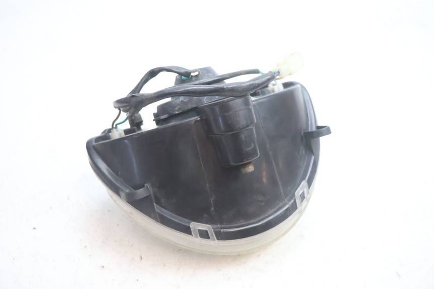 photo de FARO ANTERIORE CF MOTO E-CHARM 125 (2005 - 2008) - Stato della superficie e materiale