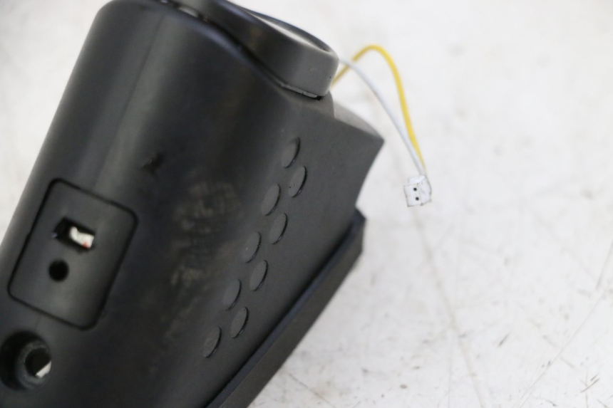 photo de FARO ANTERIORE SEGWAY NINEBOT E2 1 - Zoom sullo stato d'uso