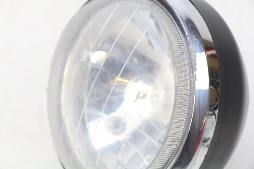 photo de FANALE ANTERIORE EFUN E2GO 1 (2017 - 2021) - Dettagli dei punti di fissaggio