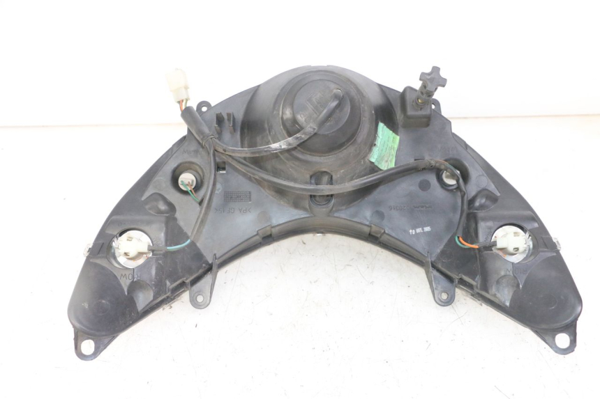 photo de FANALE ANTERIORE PEUGEOT ELYSTAR 125 (2002 - 2007) - Zoom sullo stato d'uso