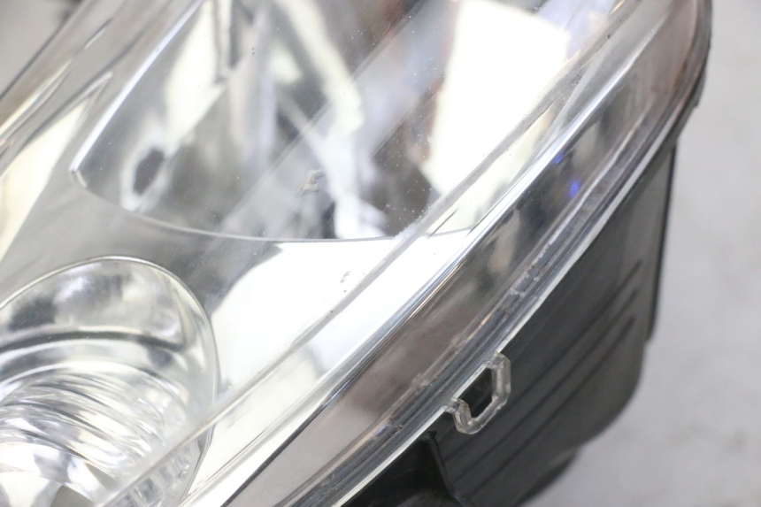 photo de FANALE ANTERIORE PEUGEOT ELYSTAR 125 (2002 - 2007) - Ricambio usato controllato