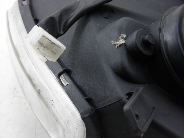 photo de FANALE ANTERIORE EUROCKA MATADOR 4T 50 (2010 - 2016) - Dettagli dei punti di fissaggio