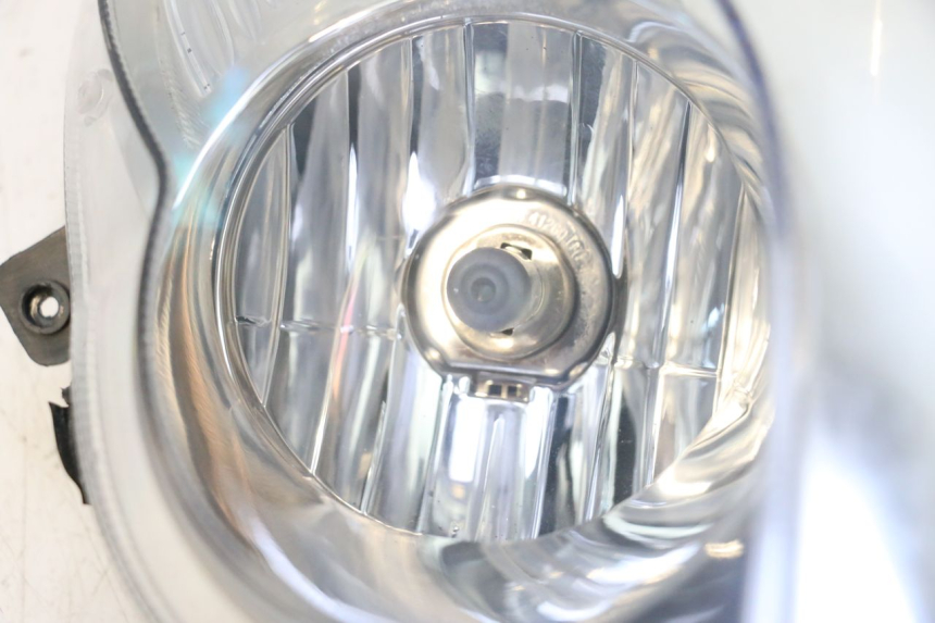 photo de FARO ANTERIORE KEEWAY F-ACT FACT EVO 50 (2020 - 2026) - Primo piano tecnico