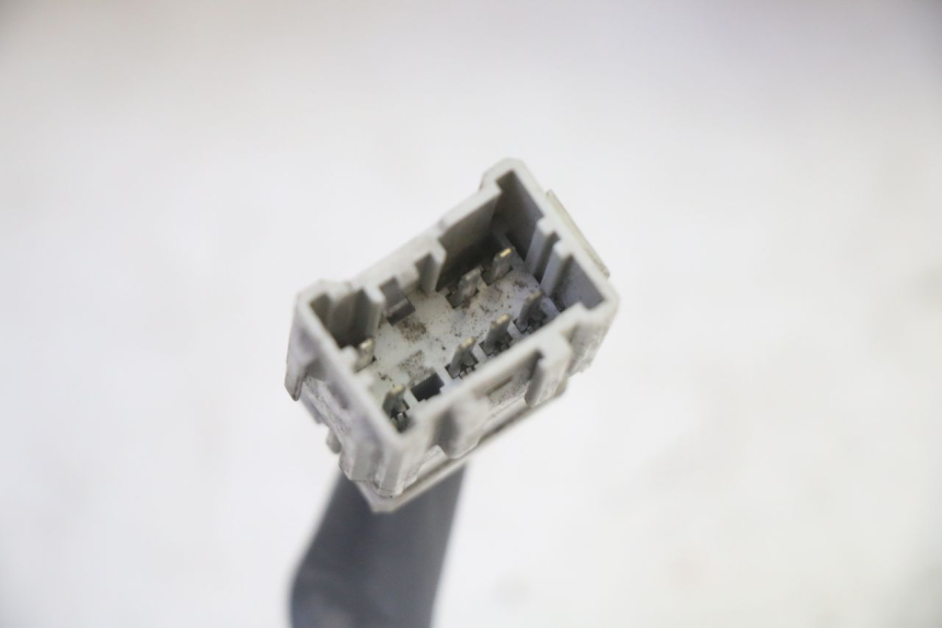 photo de FANALE ANTERIORE HONDA FES S-WING SWING ABS 125 (2007 - 2015) - Marcature e riferimenti originali