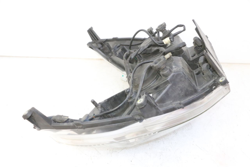 photo de FANALE ANTERIORE HONDA FES S-WING SWING ABS 125 (2007 - 2015) - Zoom sullo stato d'uso