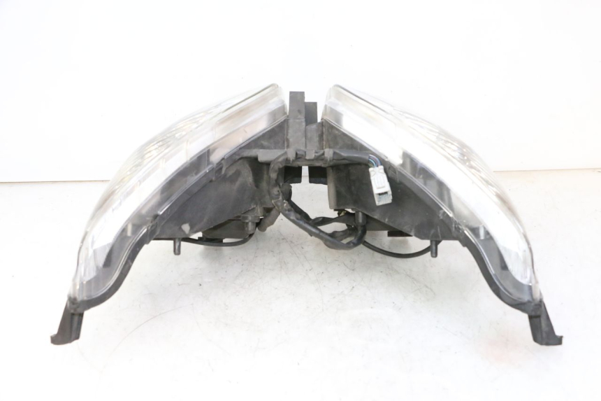 photo de FANALE ANTERIORE HONDA FES S-WING SWING ABS 125 (2007 - 2015) - Dettagli dei punti di fissaggio