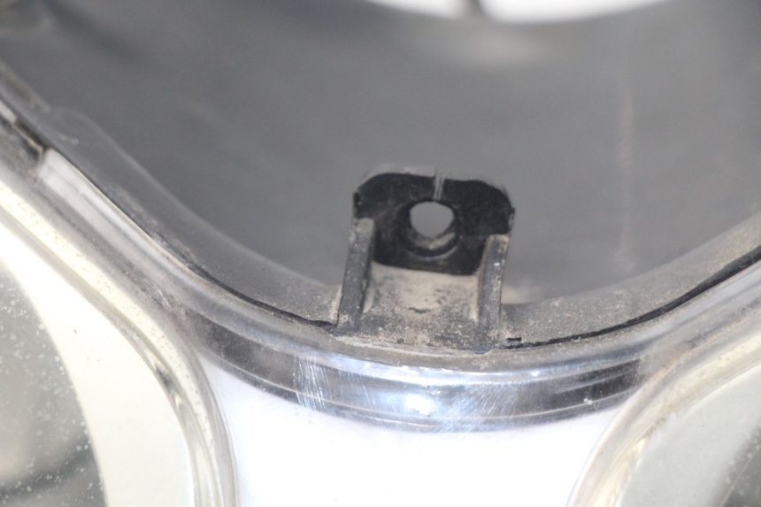 photo de FANALE ANTERIORE LINTEX FEVER 2T 50 (2009 - 2022) - Stato della superficie e materiale