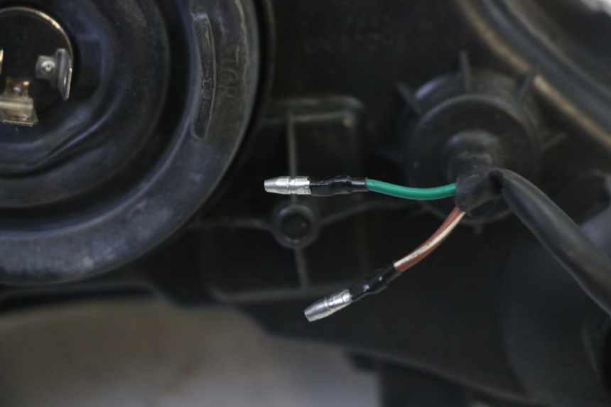 photo de FARO ANTERIORE STAHO FH 50 (2018 - 2019) - Caratteristiche distintive