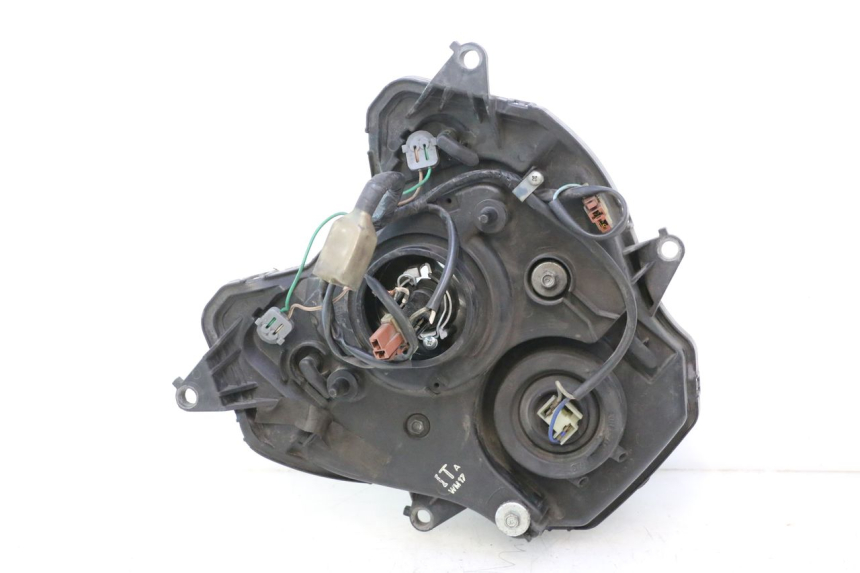 photo de FARO ANTERIORE HONDA FJS SILVER WING SILVERWING 400 (2005 - 2008) - Caratteristiche distintive