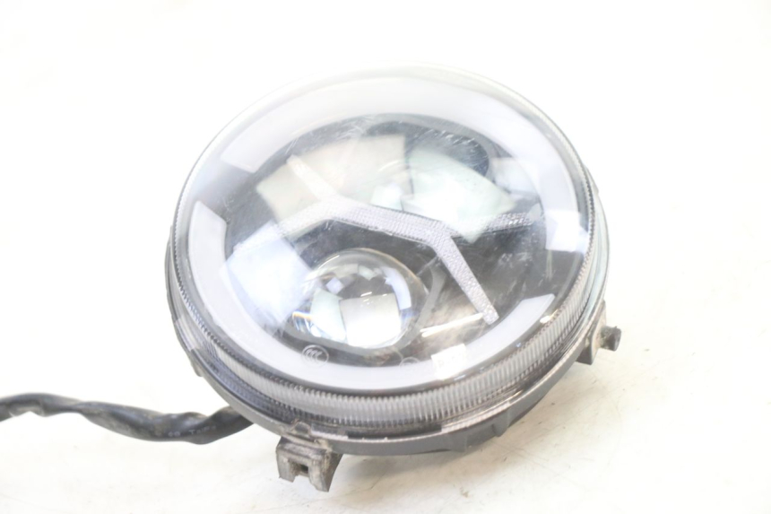 photo de FARO ANTERIORE VENESI FLY RETRO 4T 50 (2020 - 2025) - Zoom sullo stato d'uso