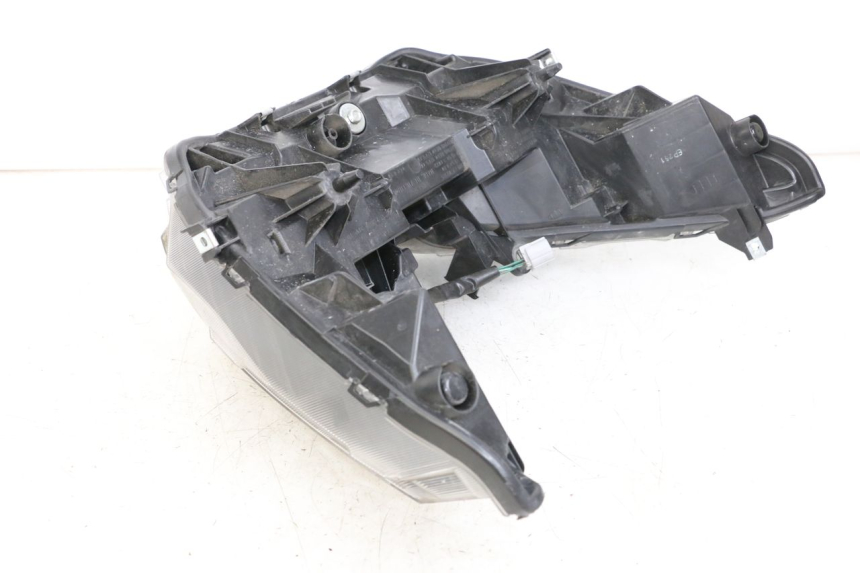 photo de FARO ANTERIORE HONDA FORZA 125 (2015 - 2016) - Dettagli dei punti di fissaggio